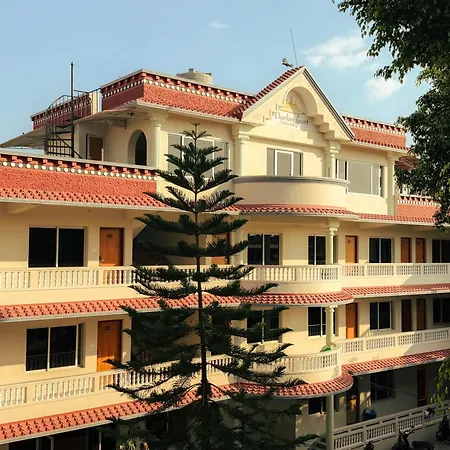 Tharlam Guest House