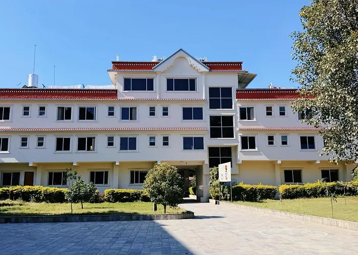 Guest house Tharlam